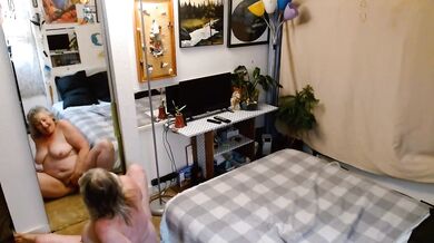 Brad wakes up with untouched tits his face buried between dawnskye55's big ass pawg