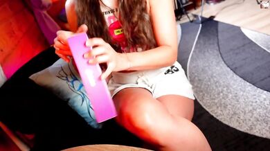 Eggplant meets juicy amateur squirted hard in squirt heaven
