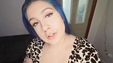 Best Friend's Mom Shrinks And Gobbles You Whole POV Giantess Vore Fantasy