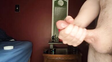 I came all over the floor while cumming in my own filthy mess