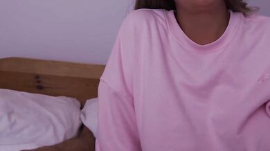 I prevent my wife from exercising her big butt. Now it's time to have sex with her husband