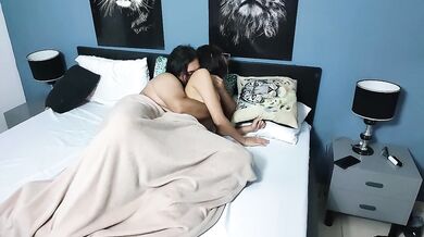 I ask my boyfriend to fuck my pussy and cum inside me