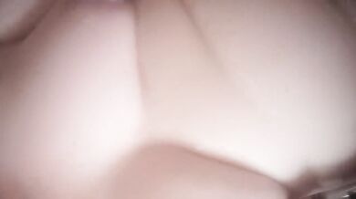 Fat slut gets stuffed with her massive dildo Dutch style