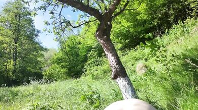Curvy girl swallowing thick cock while her pussy gets licked outdoors