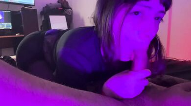 Petite cutie face reveal gets throat wrecked boyfriend loves it
