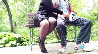 My hot stepmom flashes in public then takes a big cumshot