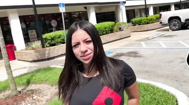 Latina Slut Gets Pounded on Street After Pizza Delivery 19yo Melz Tube
