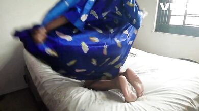 NYC Blue Robe Yoga MILF Stretching Cosplay Solo Ebony