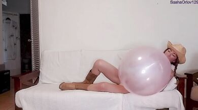 Redhead MILF Balloon Pop Solo Blowjob Round Curves To Pop