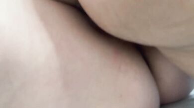 Rubbing pussies with my lover while he films my squirting orgasm