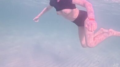 Amateur perfect body girl long legs sexy underwater swimming ASMR POV