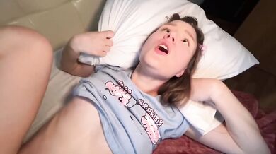 18yo Petite Teens Pussy Destroyed by Big Dick Fucked Raw Creampie Cum