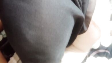 Jilbab ngentot cewek cantik Indo memek tembem becek
