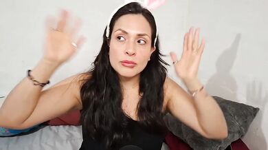 ASMR limpieza facial relajante ricas tetas mexicanas POV tetona y culona