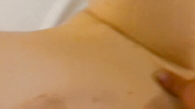 Rousse gets destroyed by vibromasseur first in bedroom then bathroom