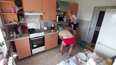 Amateur hands and pussy spark wild pleasure