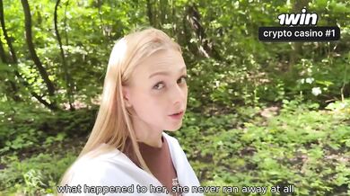 Russian sloppy whore takes 500 rubles for doggy in the forest