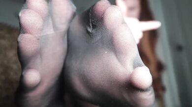 Red Head Stinky Feet Solo Smash With Soles
