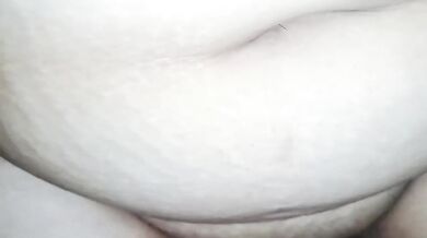 Missionary with my chubby Pinay wife ruined my cock
