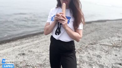 Pegging her husband on the beach with a strap-on cumshot Anal Amateur HD