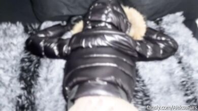 Fur hooded puffer jacket leather gloves destroying deepthroat blowjob