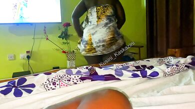 Leopard booty spread for thick ebony ssbbw with big BBC