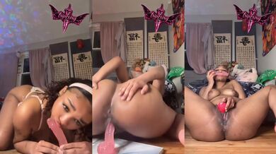 Latina teen SQUIRTS hard while fingering herself mom and dad sleeping
