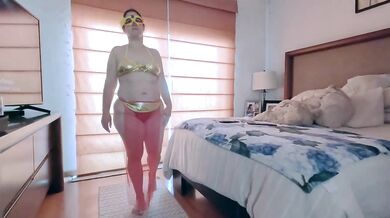 MILF cosplay queen rides hard then takes creampie load raw