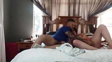 Cheating housewife took me down while her girlfriend watched