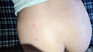 My hermanastra's tight anal gets creampie-fucked raw her first time