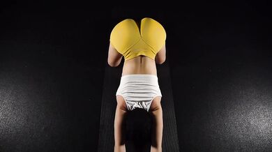 Educational yoga nymph edging her dripping life force