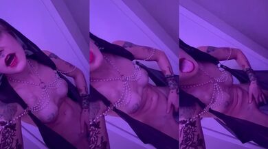 Fae love in lace panties taunting tattoo girl solo masturbation