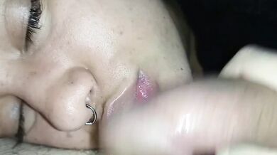 Big cumshot facefuck destroys horny stepsister mouth