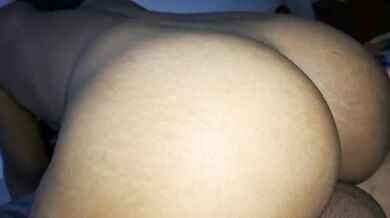 My stepmom's thick ass gives me delicious feelings