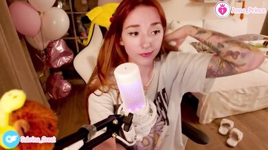 Ginger teen strips tease solo song fun