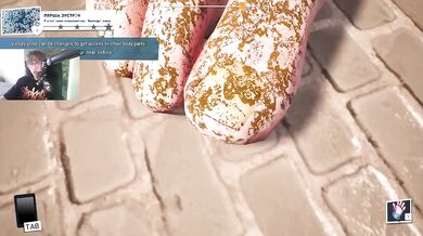 Giantess crushes Ukrainian gamer in wash simulator