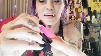 Goth mommy unboxes summer combo vibrators raw review