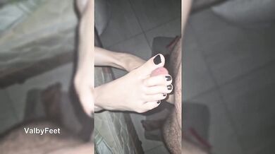 Foot worship cum explosion ValbyFeet’s hottest moments