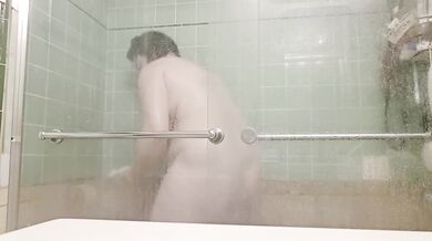 Violent shower voyeurism solo babe gets drenched with big ass on fire