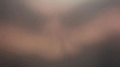 Milf’s endless squirt drowns camera lens in minutes of glistening mess