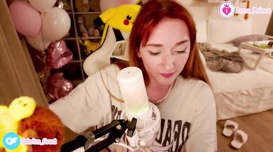 Ginger teen strips naked for karaoke tease tears
