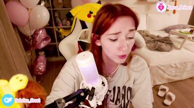 Ginger naughty teen tease destroys karaoke with hot horny solo show
