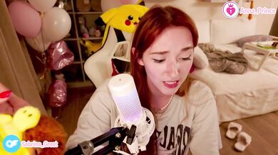 Ginger naughty teen tease destroys karaoke with hot horny solo show