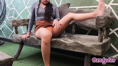 Destroyed by a ripe banana in her gushing pussy