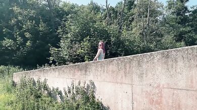 Risky outdoor gangbang huge Russian ass eating cumswap blowjob in nature