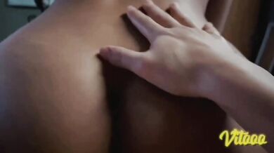 I sit on my boyfriend's big dick until his massive cumshot paints us both