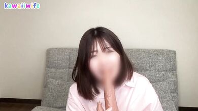 Japanese wife guesses the taste of seasoned lotion while giving best blowjob ever