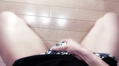 I handjobbed it with my breathCumshot feels so good