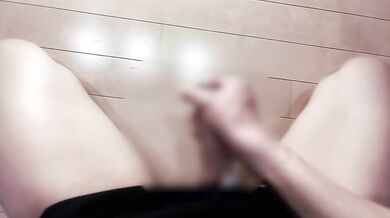I handjobbed it with my breathCumshot feels so good