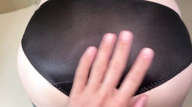 4K Japanese amateur Milf Sexy massage 日本人　人妻のお尻マッサージ